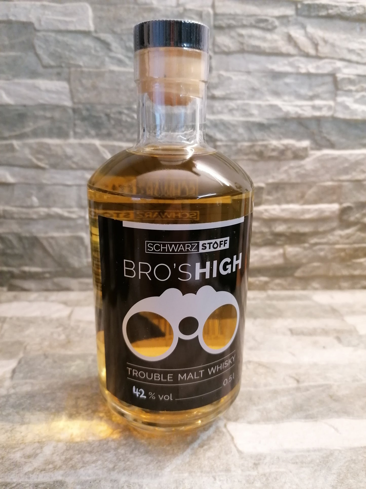 Schwarzstoff Bro’s High Trouble Malt Whisky – Bourbon Edition, 42 % vol., 0,5l